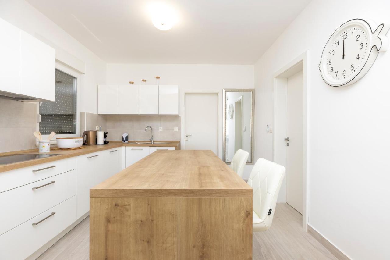 Apartments Tony Мали-Лошинь Экстерьер фото