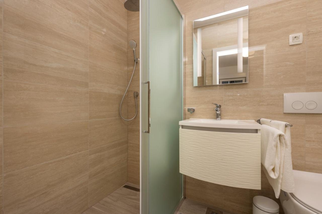 Apartments Tony Мали-Лошинь Экстерьер фото